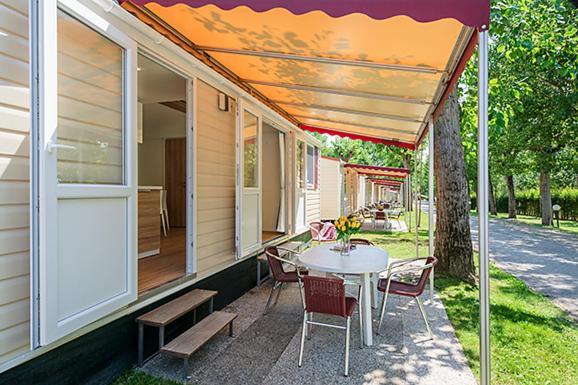 Eurocampingpacengo Hotel Lazise Buitenkant foto